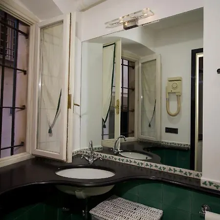 Casa Eteria Genoa